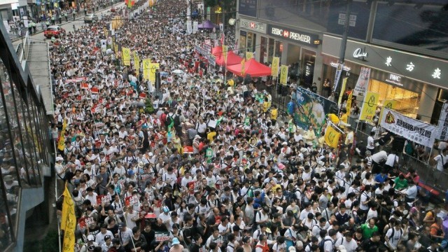 1412509791_hong-kong-protest (1)