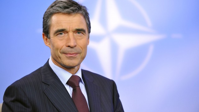 090918a-00 Official Portrait of NATO Secretary General, Anders Fogh Rasmussen